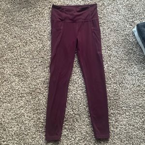 Athletes Maroon 7/8 Leggings